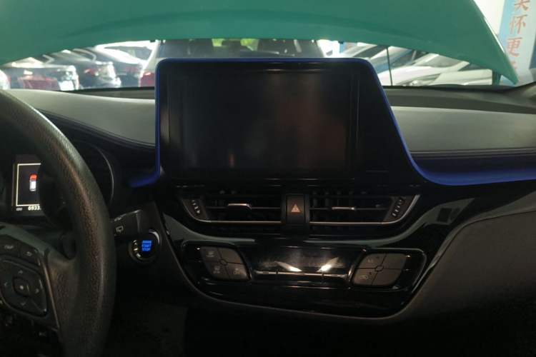 Used Toyota C-HR 2018 2.0L Leading Edition China V-standard Audio And AC Panel