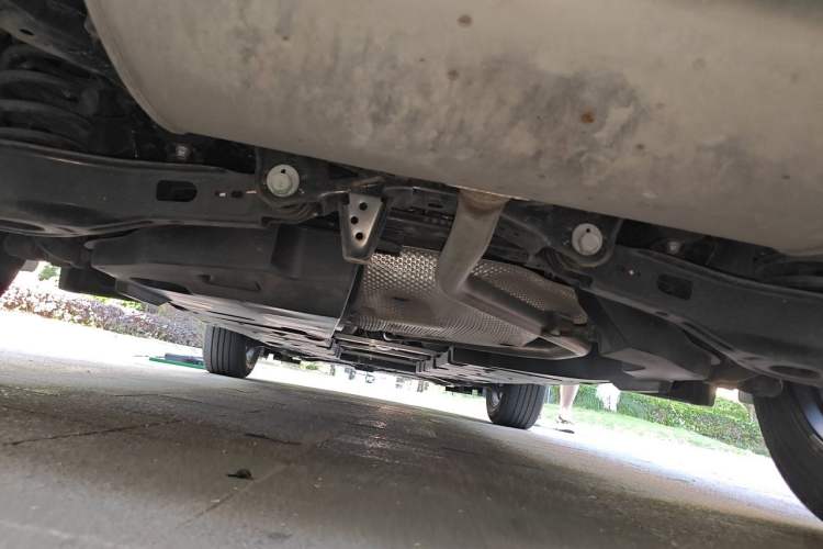 Used Toyota C-HR 2018 2.0L Leading Edition China VI Chassis Rear