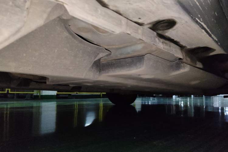 Used Toyota C-HR 2018 2.0L Leading Edition China V-standard Chassis Rear Right