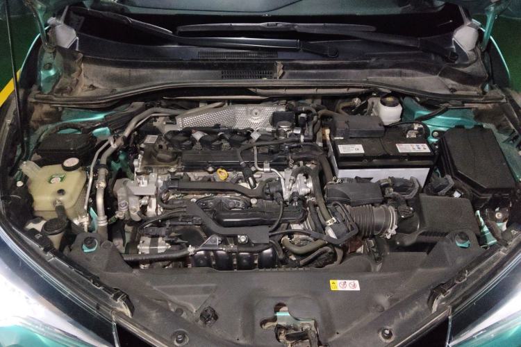 Used Toyota C-HR 2018 2.0L Leading Edition China V-standard Engine Bay