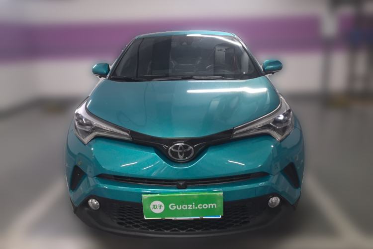 Used Toyota C-HR 2018 2.0L Leading Edition China V-standard Exterior 1