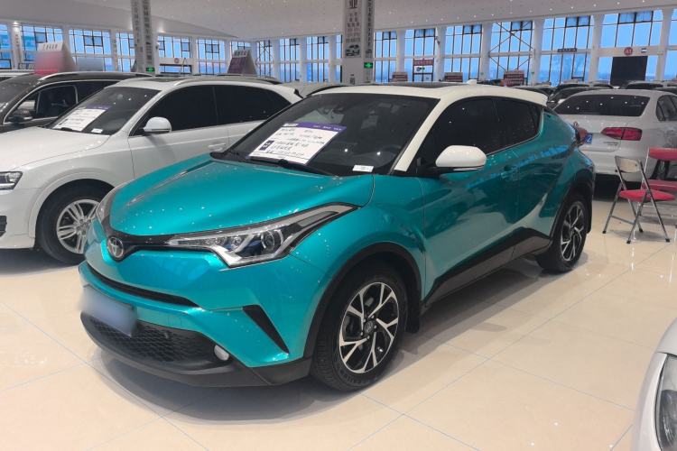 Used Toyota C-HR 2018 2.0L Leading Edition China V-standard Exterior 1