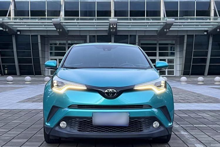 Used Toyota C-HR 2018 2.0L Luxury Edition China V Standard Exterior 1