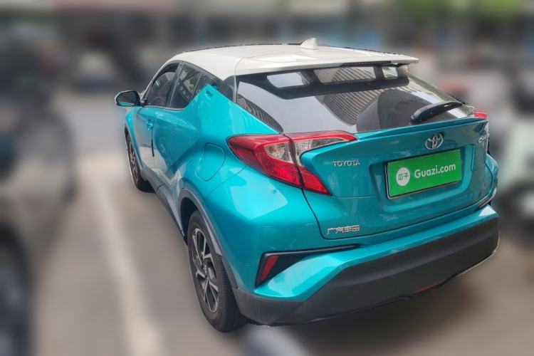 Used Toyota C-HR 2018 2.0L Leading Edition China V-standard Exterior 3