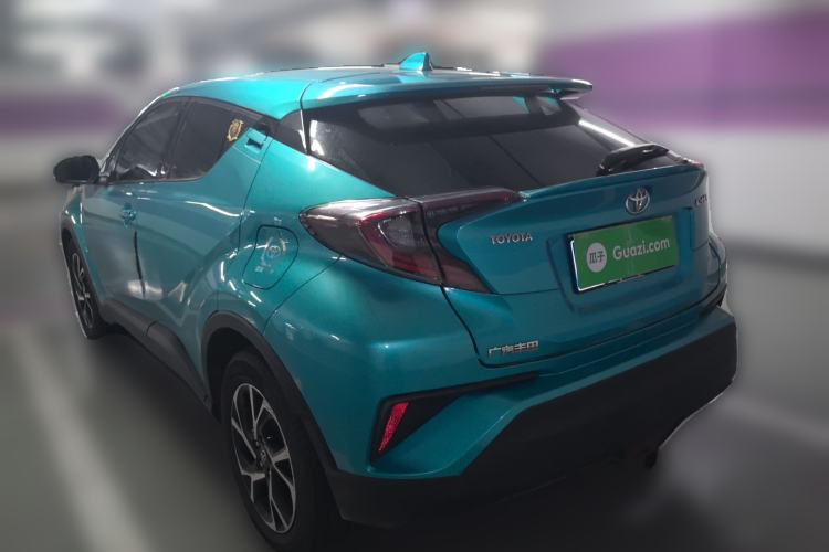 Used Toyota C-HR 2018 2.0L Leading Edition China V-standard Exterior 3
