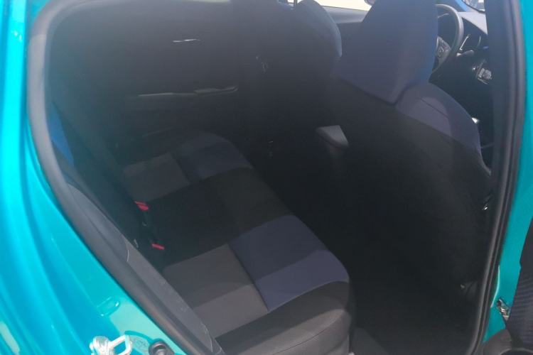 Used Toyota C-HR 2018 2.0L Leading Edition China V-standard Exterior 4