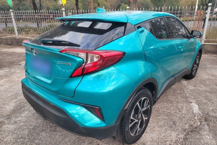 Used Toyota C-HR 2018 2.0L Leading Edition China V-standard Exterior 5