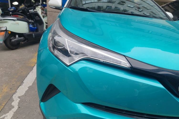 Used Toyota C-HR 2018 2.0L Leading Edition China V-standard Exterior 6