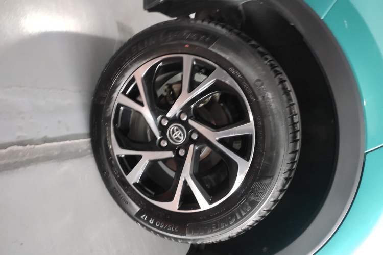 Used Toyota C-HR 2018 2.0L Luxury Edition China VI Standard Exterior 8