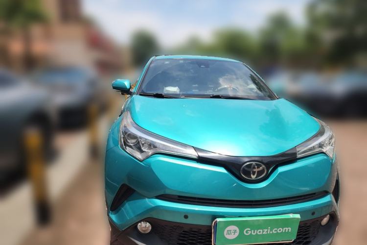 Used Toyota C-HR 2018 2.0L Leading with Sunroof China V Standard Front