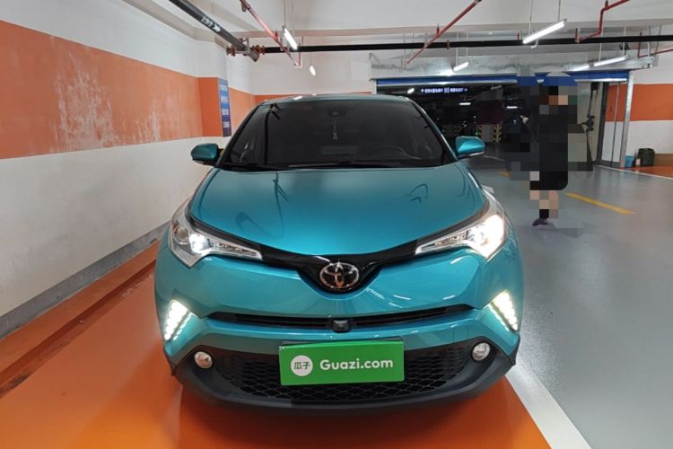 Used Toyota C-HR 2018 2.0L Leading Edition China V-standard Front