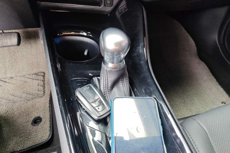 Used Toyota C-HR 2018 2.0L Leading Edition China VI Gear Lever
