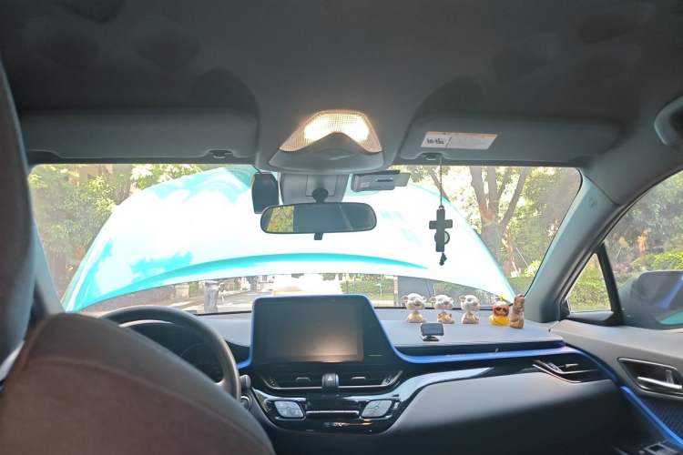 Used Toyota C-HR 2018 2.0L Leading Edition China VI Headliner