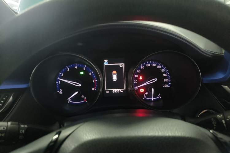 Used Toyota C-HR 2018 2.0L Leading Edition China V-standard Instrument Cluster