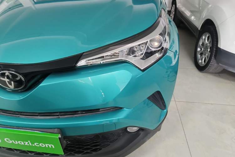 Used Toyota C-HR 2018 2.0L Leading Edition China V-standard Left Front Headlight