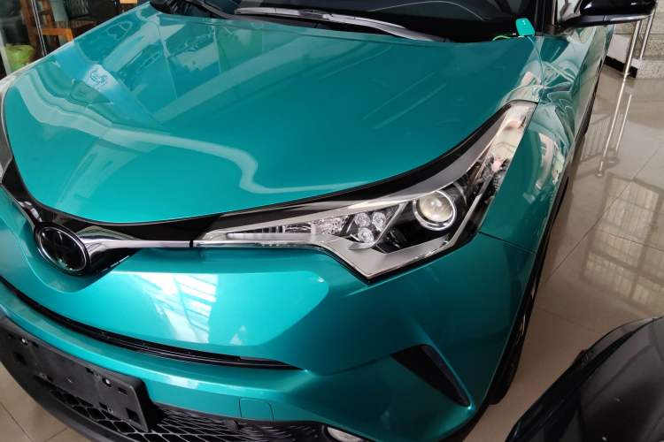 Used Toyota C-HR 2018 2.0L Leading Edition China V-standard Left Front Headlight