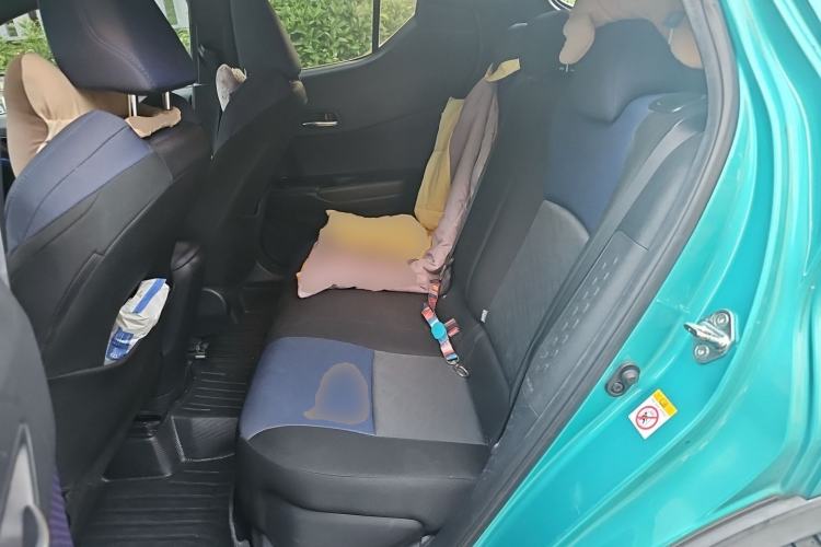 Used Toyota C-HR 2018 2.0L Luxury Edition China V Standard Left Rear Seat