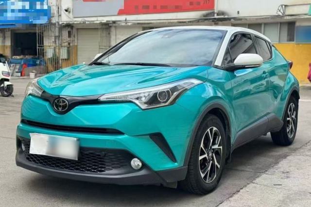 Used Toyota C-HR 2018 2.0L Leading with Sunroof China V Standard