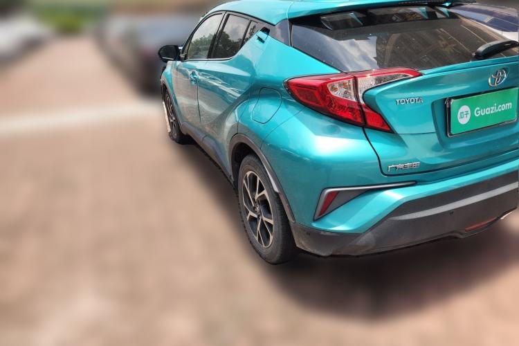 Used Toyota C-HR 2018 2.0L Leading with Sunroof China V Standard Rear Left 45 Deg