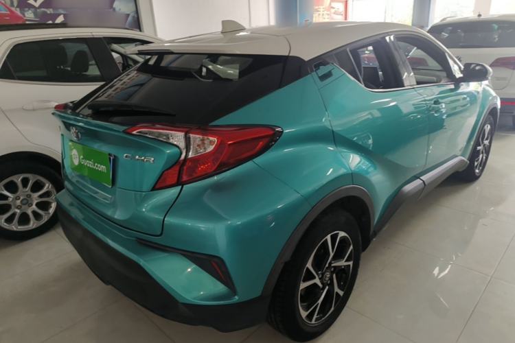 Used Toyota C-HR 2018 2.0L Leading Edition China V-standard Rear Right 45 Deg