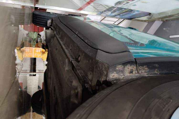 Used Toyota C-HR 2018 2.0L Leading Edition China V-standard Right Side Sill