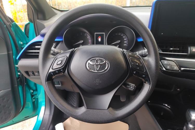 Used Toyota C-HR 2018 2.0L Leading Edition China V-standard Steering Wheel