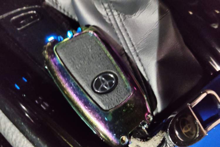 Used Toyota C-HR 2018 2.0L Leading Edition China V-standard Vehicle Key