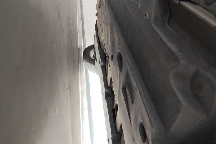 Used Toyota C-HR 2018 2.0L Leading with Sunroof China VI Standard Chassis Front Right