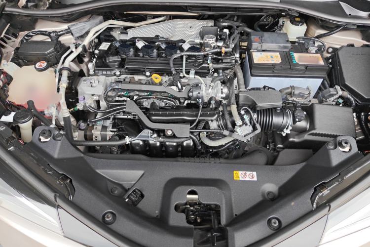 Used Toyota C-HR 2018 2.0L Leading with Sunroof China VI Standard Engine Bay