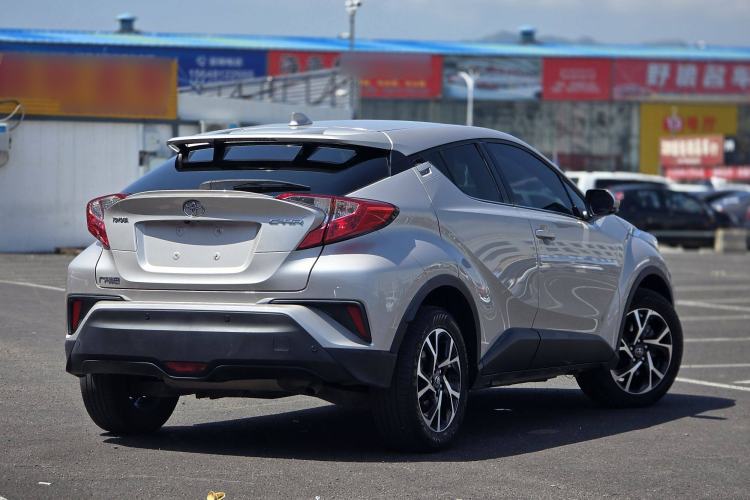 Used Toyota C-HR 2018 2.0L Leading with Sunroof China VI Standard Exterior 6