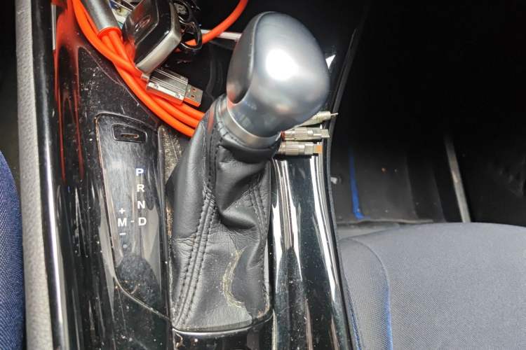 Used Toyota C-HR 2018 2.0L Leading Edition China V-standard Gear Lever
