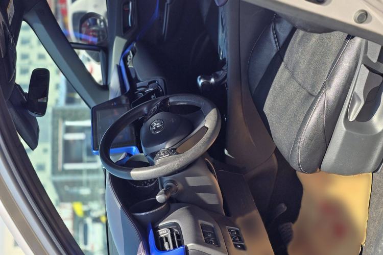 Used Toyota C-HR 2018 2.0L Leading with Sunroof China VI Standard Interior 4