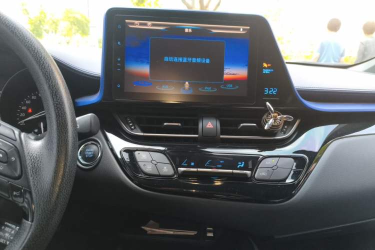 Used Toyota C-HR 2018 2.0L Leading Edition China V-standard Audio And AC Panel
