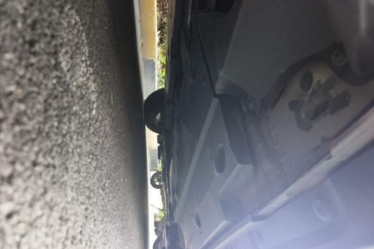Used Toyota C-HR 2018 2.0L Leading Edition China VI Chassis Rear Right