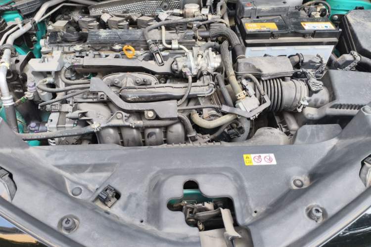 Used Toyota C-HR 2018 2.0L Leading Edition China V-standard Engine Bay