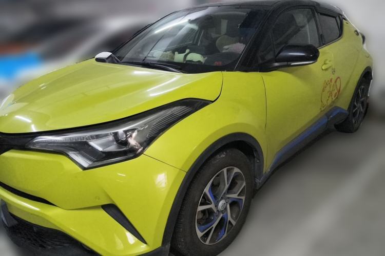 Ojetý Toyota C-HR 2018 2.0L Luxury Sunroof Version China VI Standard Guazi used car, China used car export, Used car for sale, Used  cars, Cheapest cars for sale