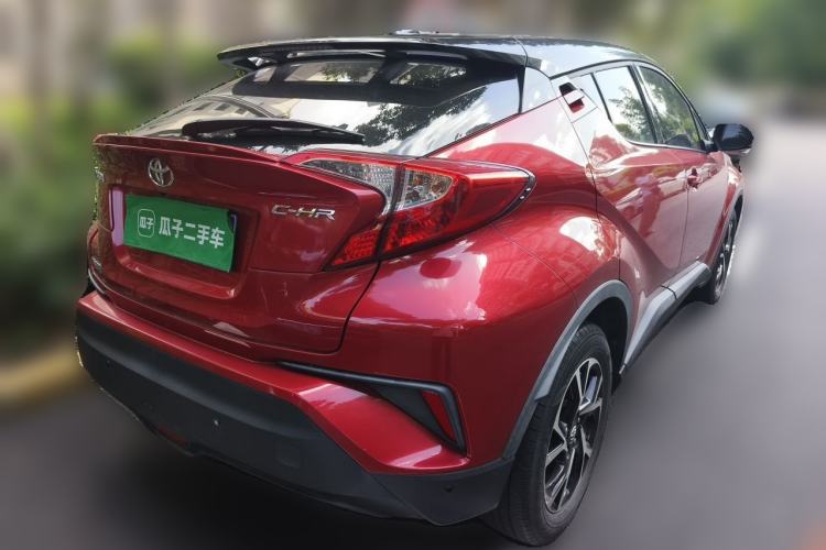 Used Toyota C-HR 2018 2.0L Leading Edition China VI Rear Right 45 Deg