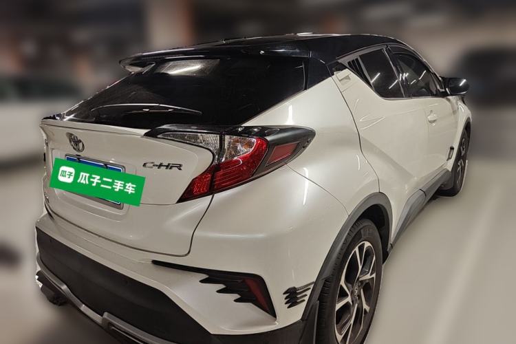Used Toyota C-HR 2018 2.0L Leading Edition China VI Rear Right 45 Deg