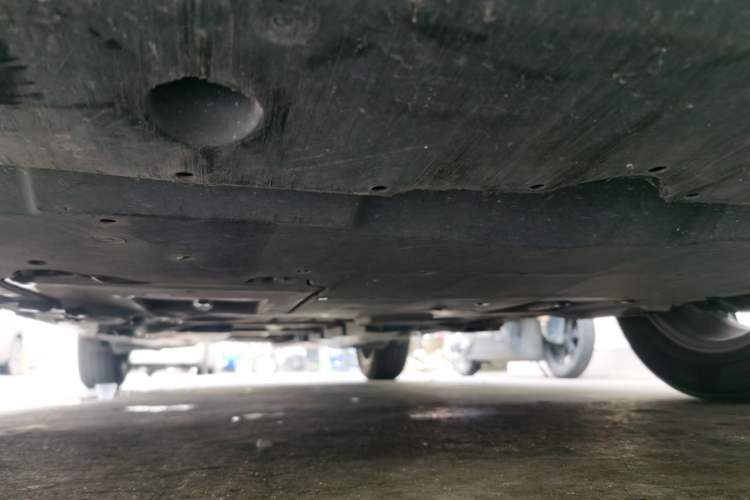 Used Toyota C-HR 2018 2.0L Leading Edition China VI Chassis Front
