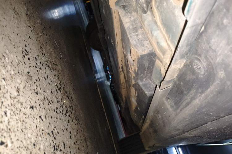Used Toyota C-HR 2018 2.0L Leading Edition China V-standard Chassis Rear Right