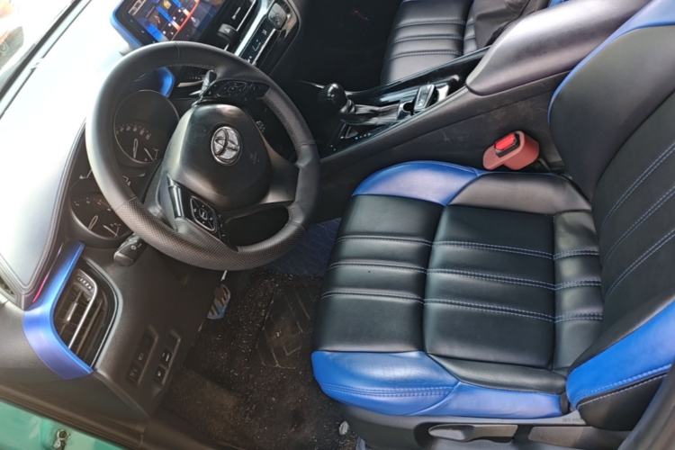 Used Toyota C-HR 2018 2.0L Leading Edition China V-standard Driver Seat