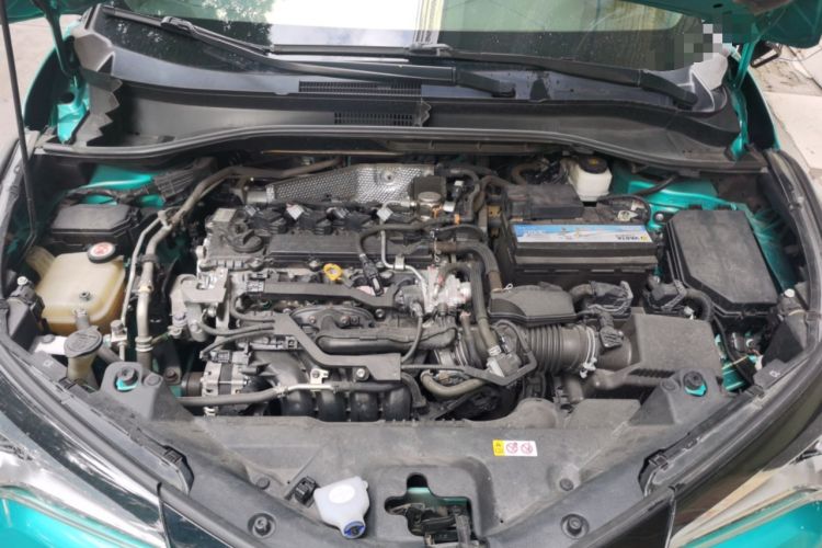 Used Toyota C-HR 2018 2.0L Leading Edition China VI Engine Bay