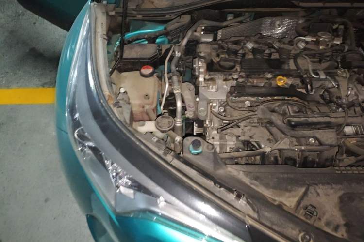 Used Toyota C-HR 2018 2.0L Leading Edition China V-standard Engine Bay Right