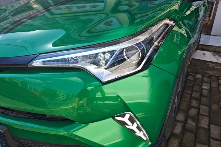 Used Toyota C-HR 2018 2.0L Leading Edition China V-standard Left Front Headlight
