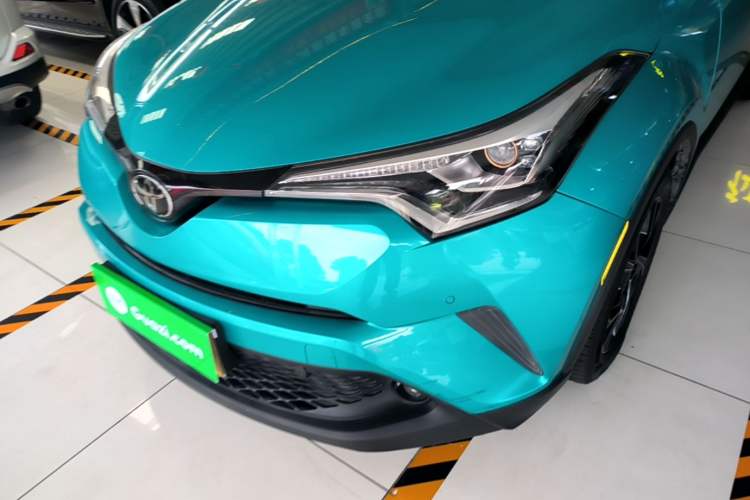 Used Toyota C-HR 2018 2.0L Luxury Sunroof Version China VI Standard Left Front Headlight
