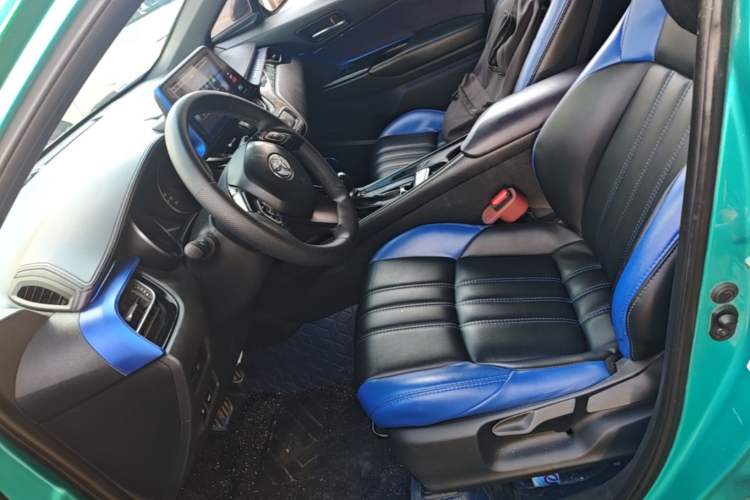 Used Toyota C-HR 2018 2.0L Leading Edition China V-standard Left Front Seat