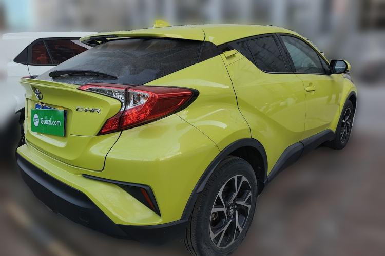 Used Toyota C-HR 2018 2.0L Leading Edition China V-standard Rear Right 45 Deg