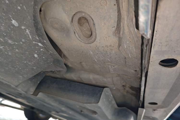 Used Toyota C-HR 2018 2.0L Leading Edition China V-standard Right Side Sill