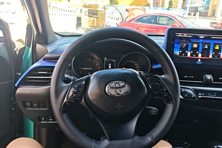 Used Toyota C-HR 2018 2.0L Leading Edition China V-standard Steering Wheel