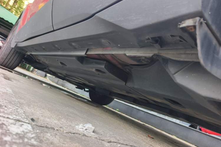 Used Toyota C-HR 2018 2.0L Leading with Sunroof China VI Standard Chassis Rear Left